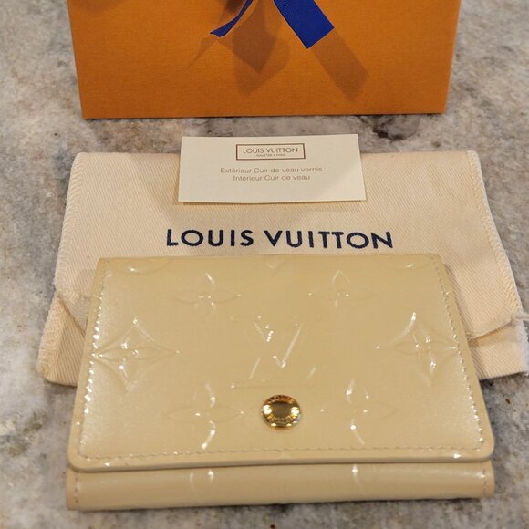 Louis Vuitton Business Card Holder - Picture 1 of 6